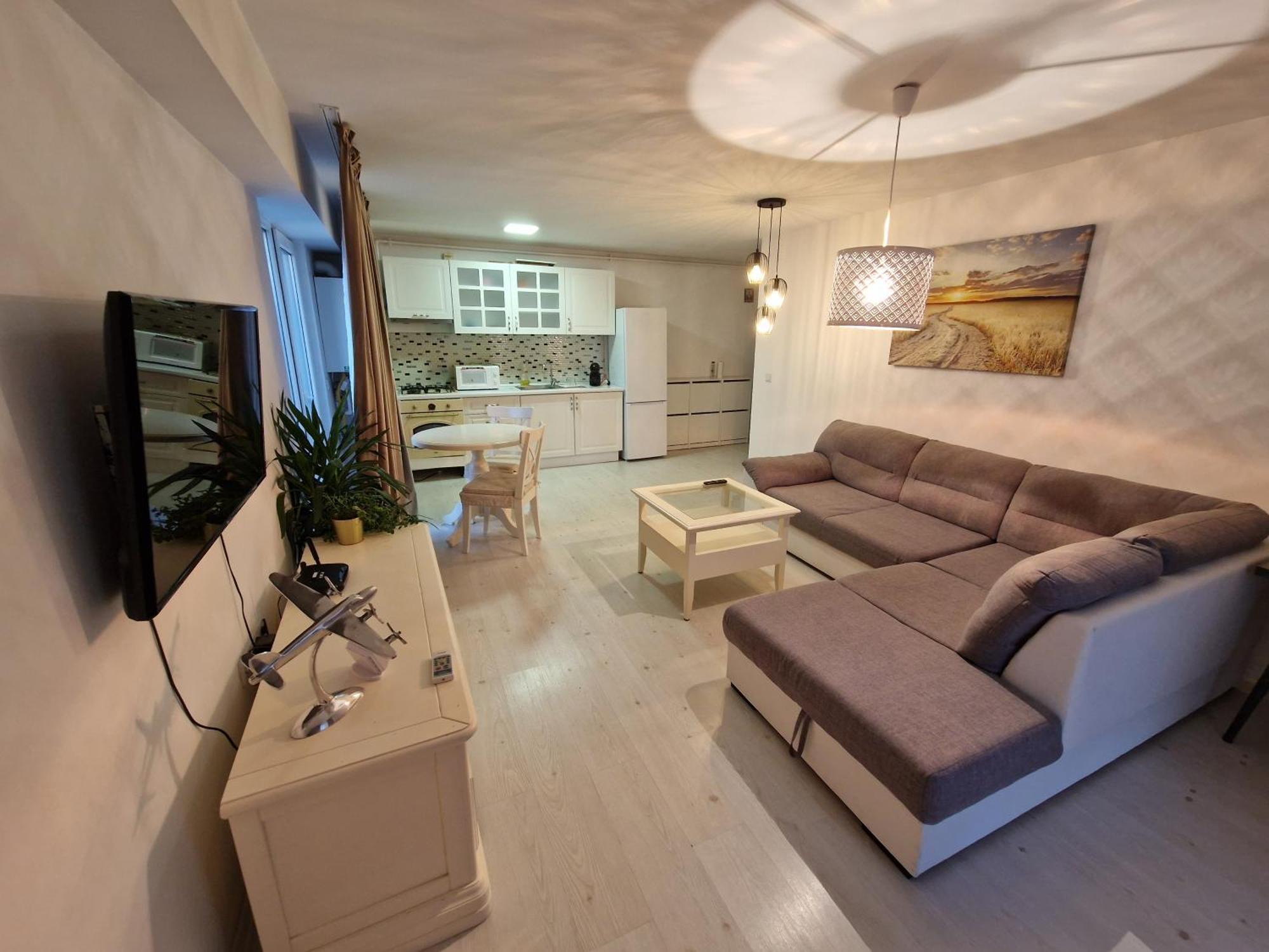 Wizz Pilot Residence Отопени Екстериор снимка